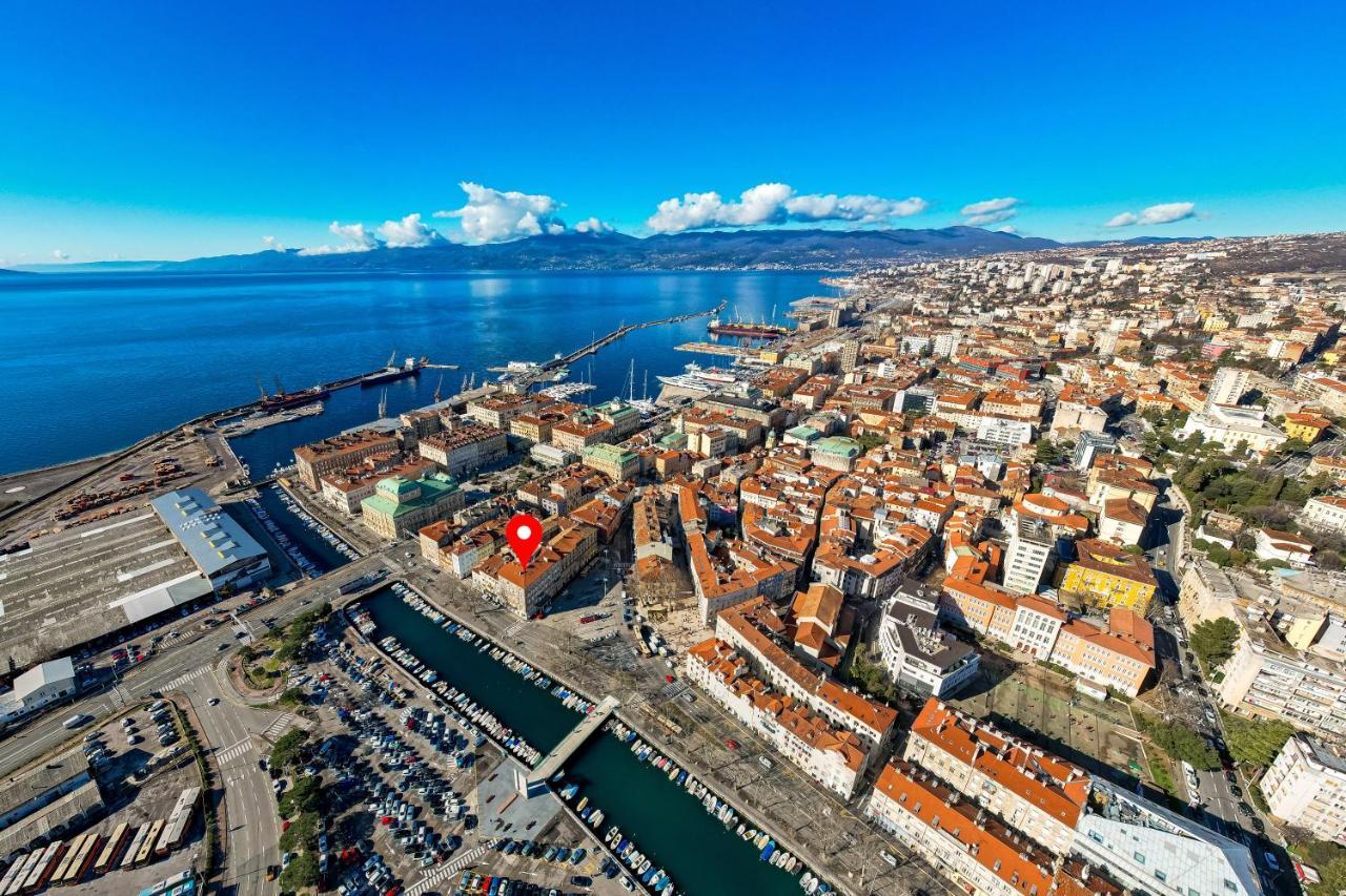 Mucho Mas Lägenhet Rijeka Exteriör bild